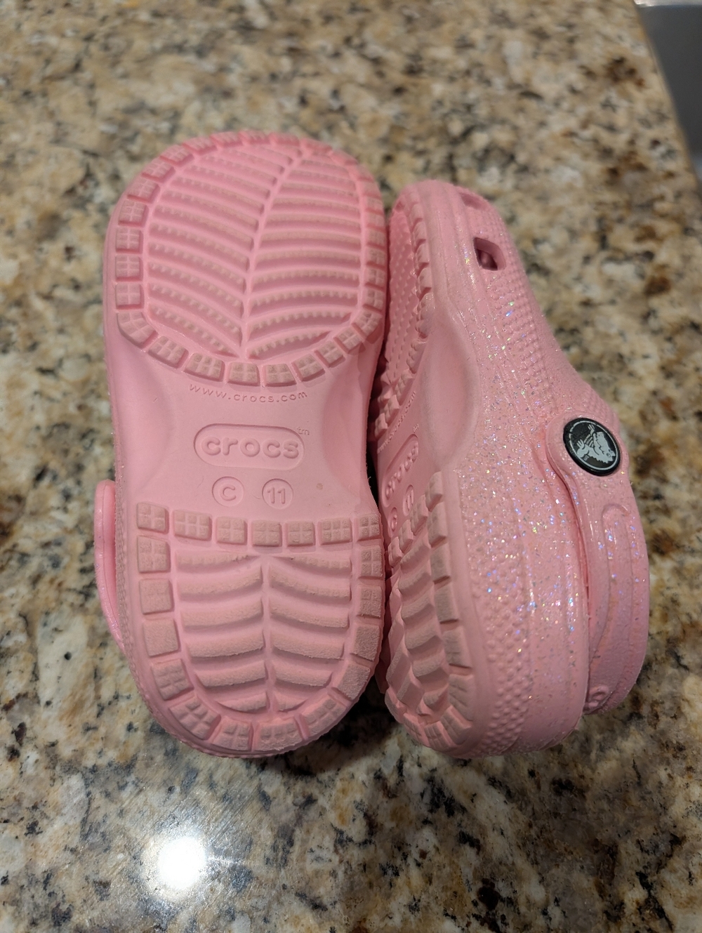 Crocs Classic Pink Glitter Sparkle Clogs Toddler/Little Kids Size C11 - Picture 3 of 5